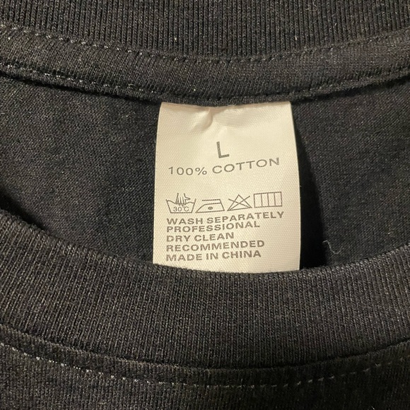 Deftones vintage Graphic tee shirt Black. Size large. - Picture 2 of 5